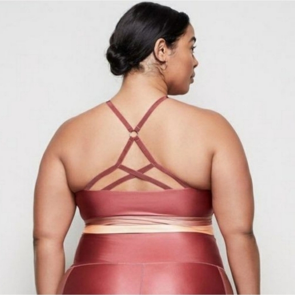 Good American Liquid Mix Red Mesh Strappy Criss Cross Racerback Sports Bra - Picture 2 of 9